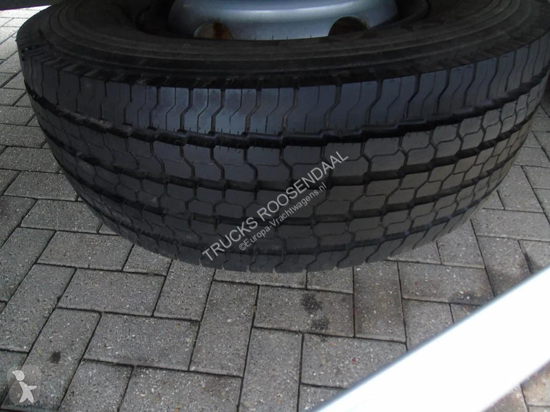 شاحنة MAN 12.250 + EURO 5 + LIFT