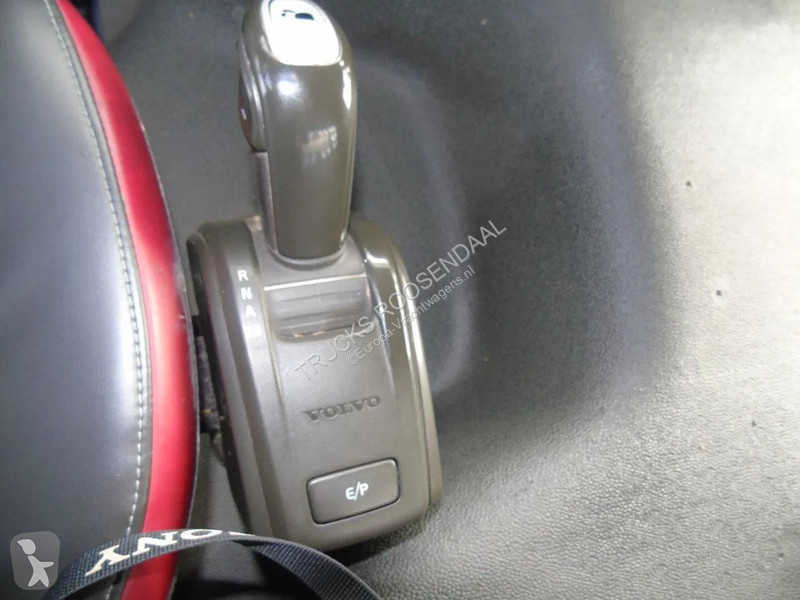 شاحنة Volvo 420 + PALFINGER 23001-EH + 8X4 +...