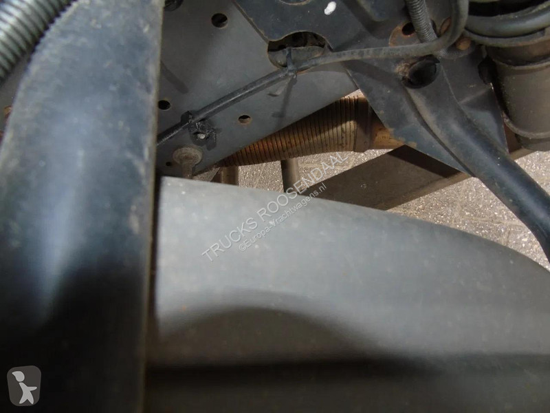 شاحنة Renault 220 + euro 5 + MANUAL + lift + 12T