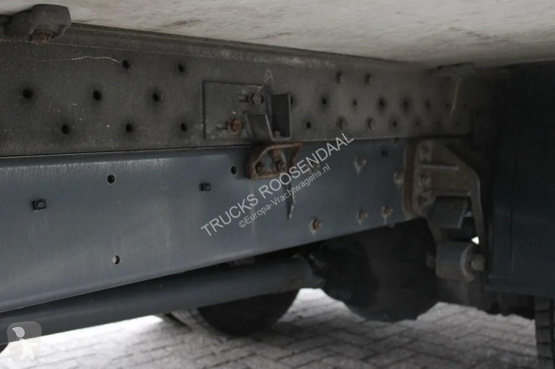 شاحنة DAF LF + EURO 5 + thermo king LOW KM +...