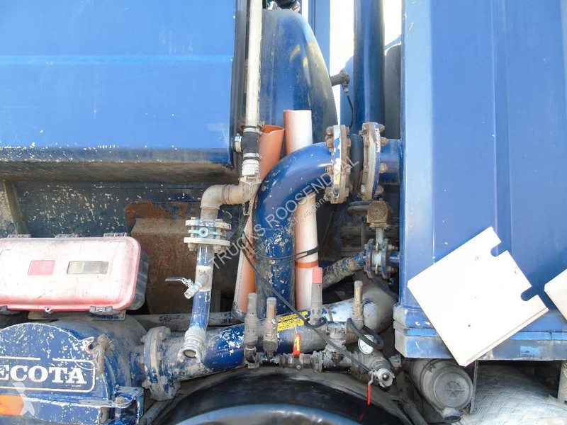 Camion Volvo 12.340 12.340 + ecota 14.700 liter...
