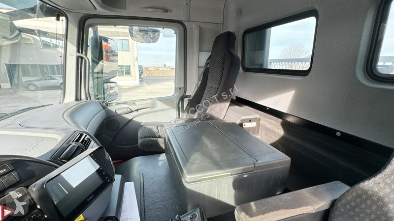 شاحنة Mercedes ACTROS 1841 4X4