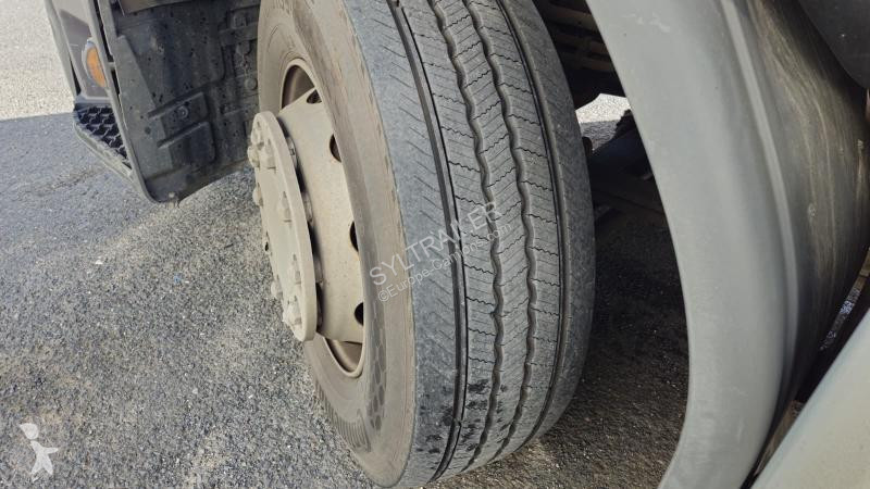 شاحنة Renault  D WIDE 280 DXI