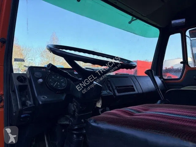شاحنة Mercedes AK 4x4 V6 WITH ONLY 128.500 KM!!...