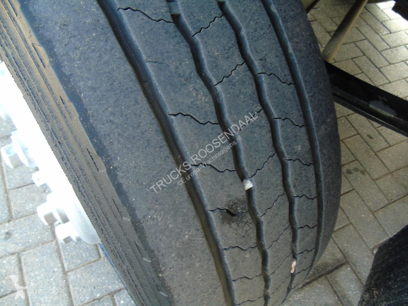 شاحنة MAN 12.250 + euro 6 + lift + iso box