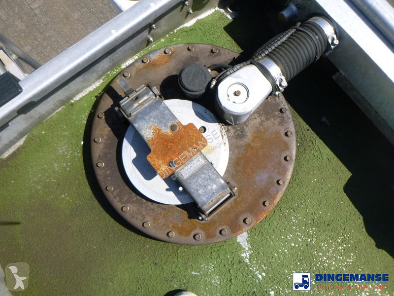 شاحنة Renault 270 dxi 4x2 fuel tank 13.7 m3 / 4...