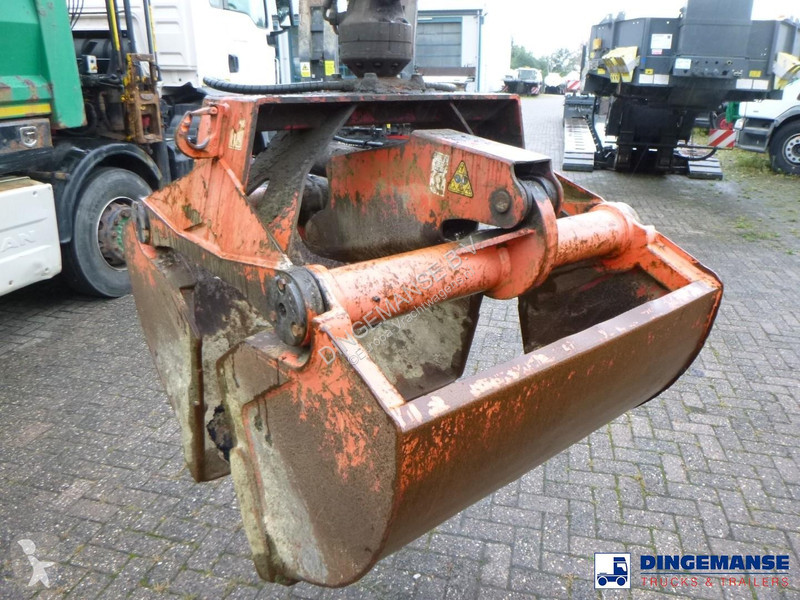 شاحنة MAN 35.400 8X4 RHD tipper + Palfinger...
