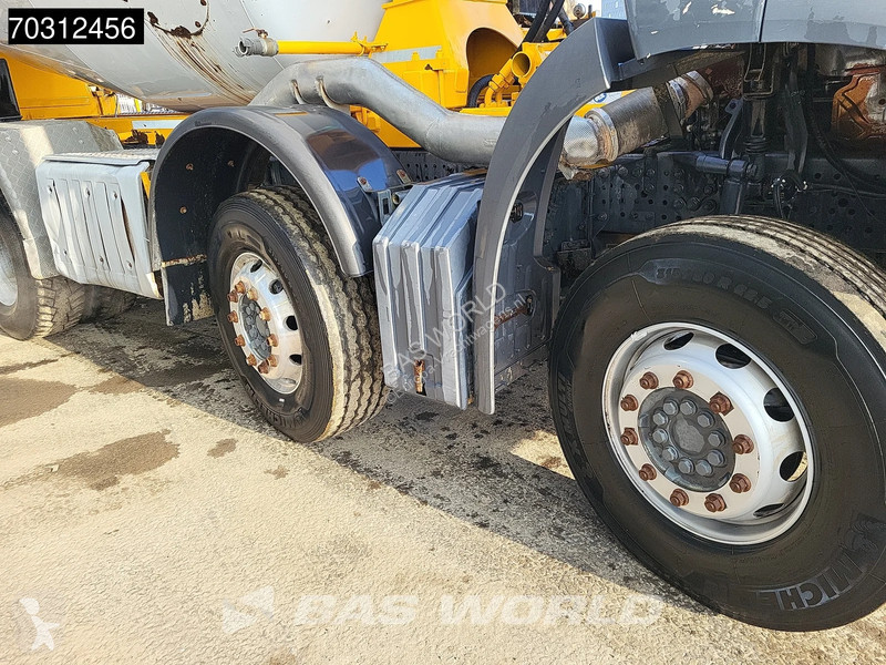 Betonárske zariadenie Mercedes 3240 8X4 9m3...