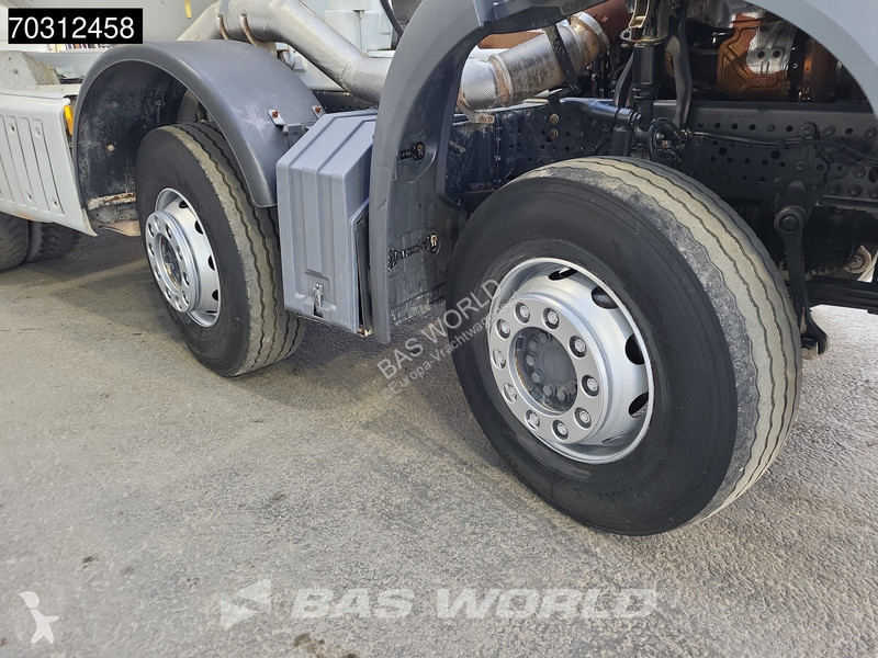 Betonárske zariadenie Mercedes 3240 8X4 9m3...