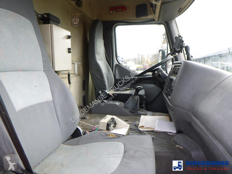 شاحنة Renault 270 dci 4x2 gas tank 18.6 m3