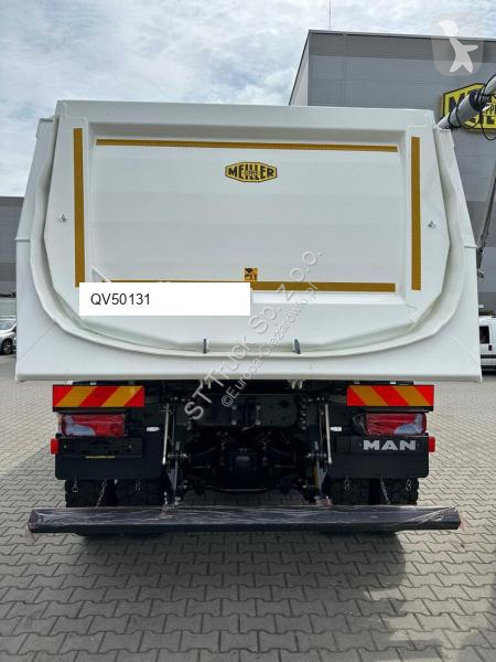 Kamión MAN TGS 8x6 / KIPPER / WYWROTKA
