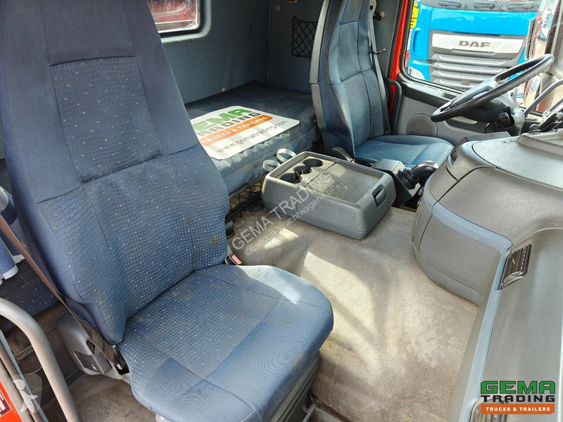 شاحنة Terberg FM2850-T 10x4/6 Globetrotter...