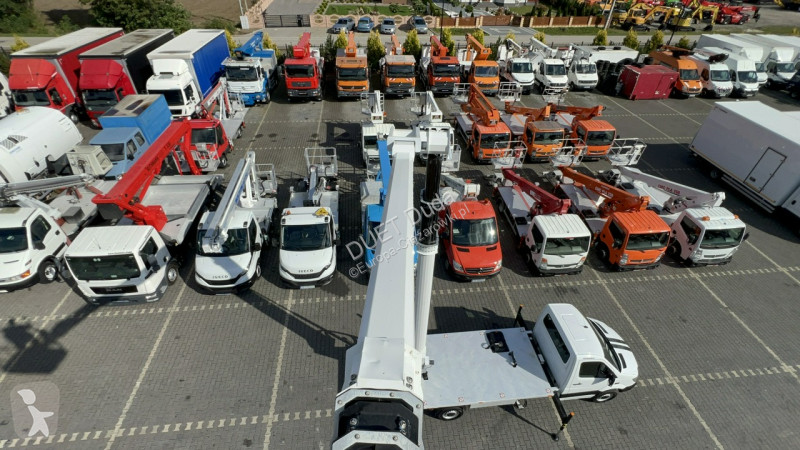 شاحنة Mercedes Zwyżka Podnośnik Koszowy...