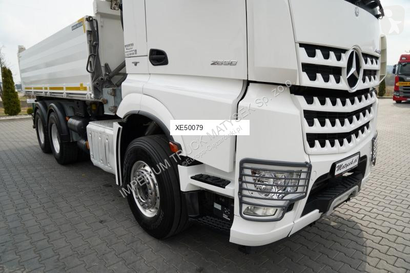 شاحنة Mercedes AROCS 2658