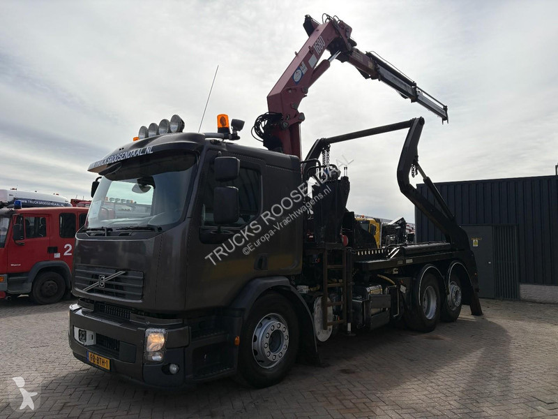 شاحنة Volvo FE 330 + HMF 1680 + 6X2 + CONTAINER...