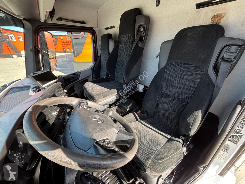 شاحنة Mercedes 1830 4x2 THERMOKING UT1200 / BOX...