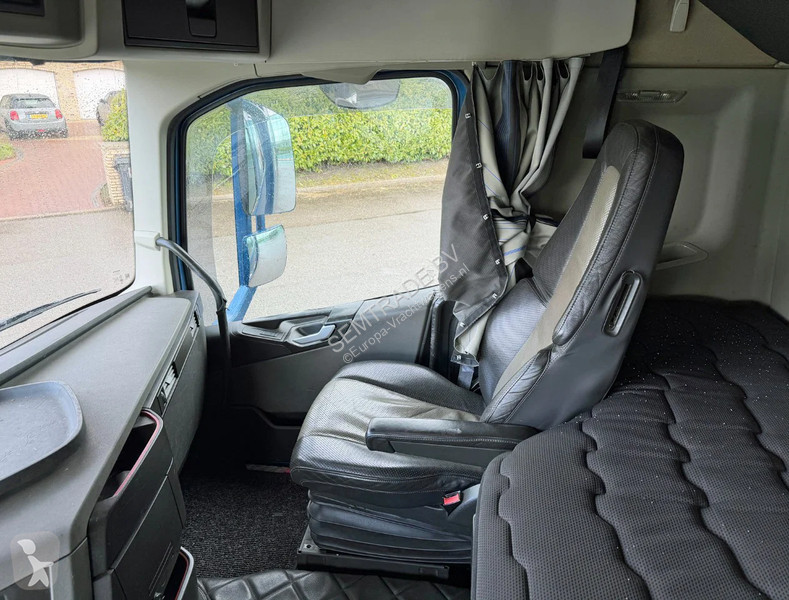 شاحنة Volvo 16650 XL 6X2 FULL AIR FULL OPTIONS...