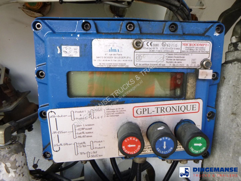 شاحنة Renault 280 dxi 4x2 gas tank 19 m3