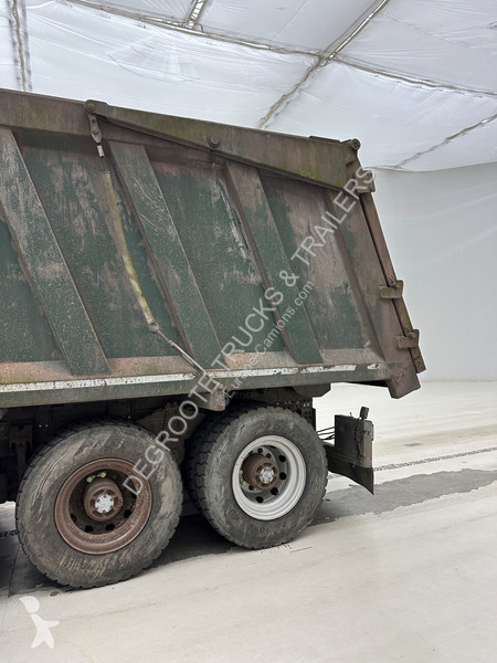 Camion Volvo 460 - 10x4