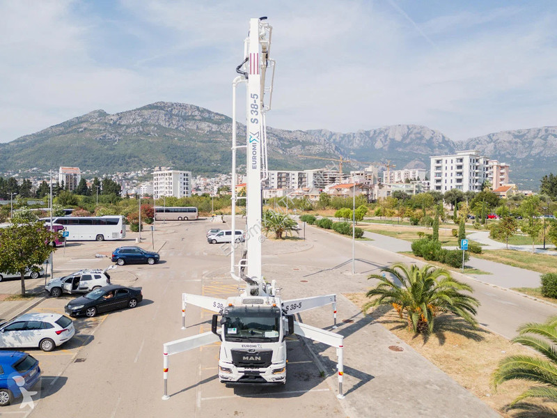شاحنة MAN 26.520 MAN  26.520 6x4 SWAN TSP 38-5...