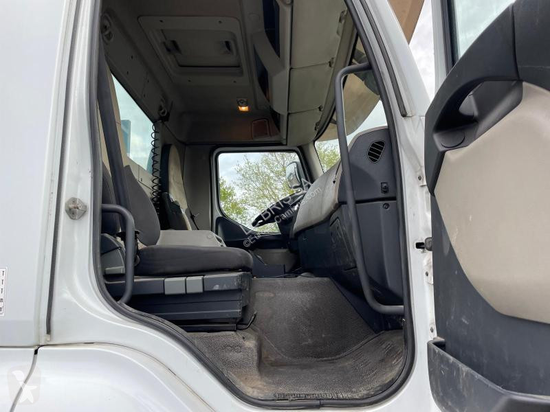 شاحنة Renault  PREMIUM 430