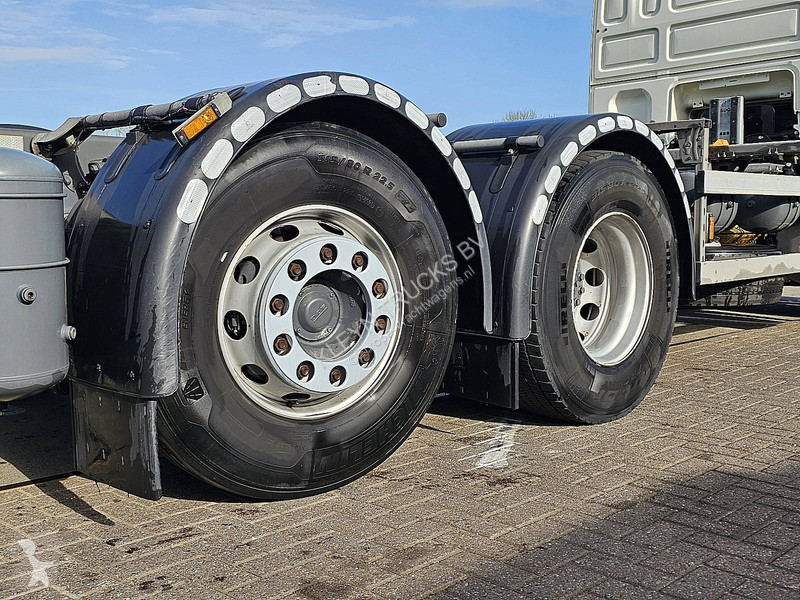 شاحنة DAF 480 FAN