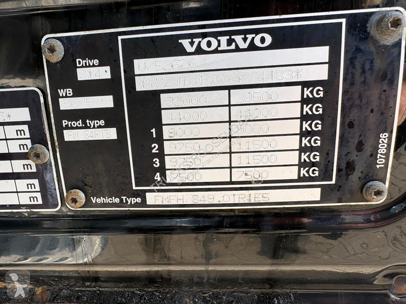 شاحنة Volvo 460 + HIAB 322E-6 HI DUO + REMOTE +...