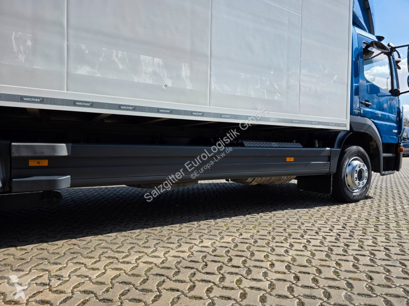 Camion Mercedes 1221