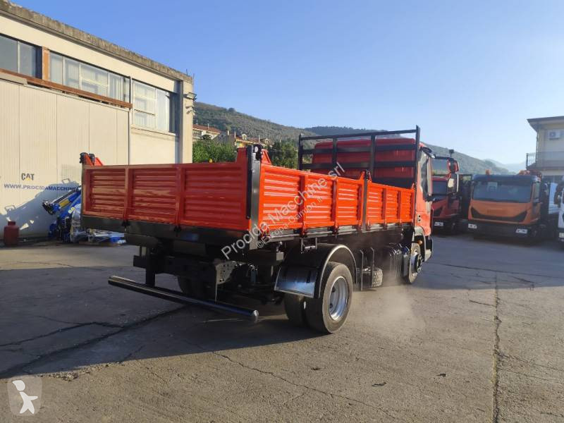 شاحنة Iveco