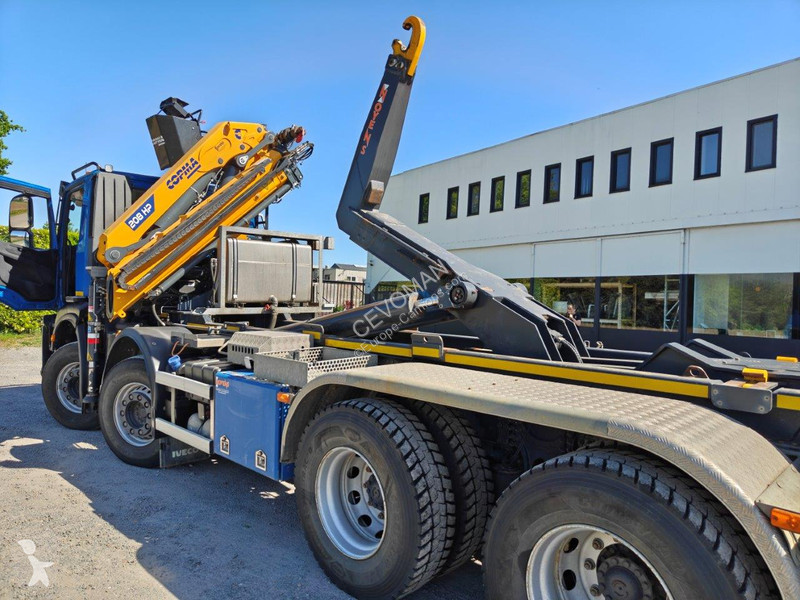 شاحنة Iveco 460 met 45000km 8x4 Euro 6E...