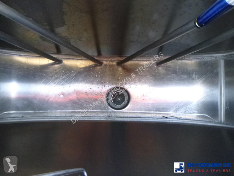 شاحنة Renault 270.18 4x2 fuel tank 13.3 m3 / 4...