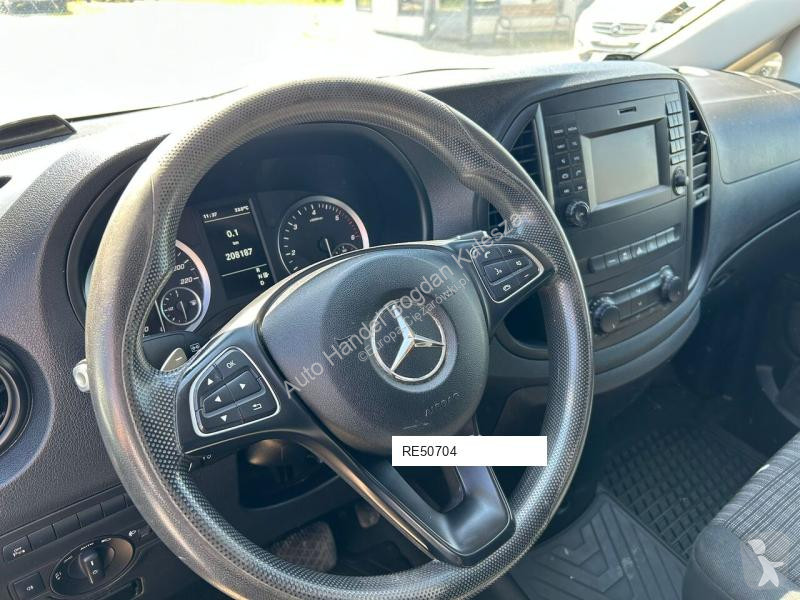 Furgoneta Mercedes vito
