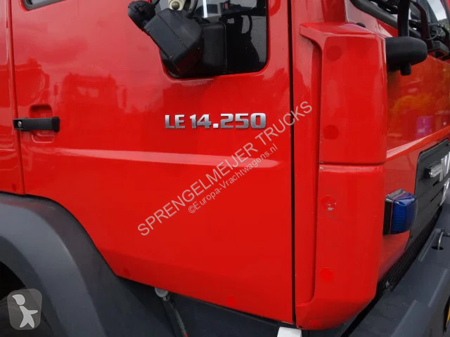 Ciężarówka MAN L79 14-250 man bomberos truck