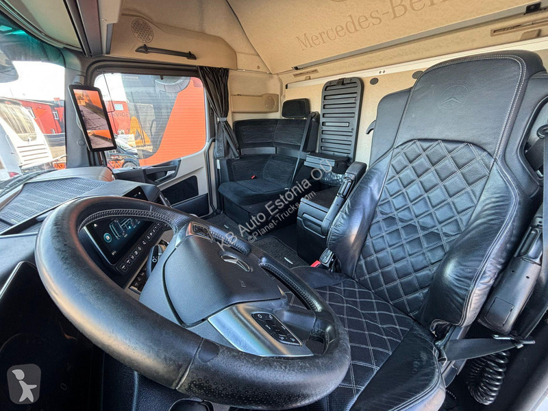 شاحنة Mercedes 3658 8x4*4 RETARDER / CHASSIS...