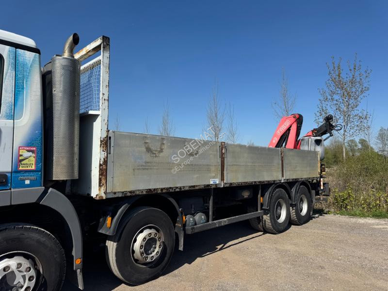 Camion Mercedes 3241
