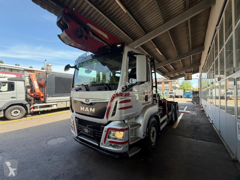شاحنة MAN tgs 33.480