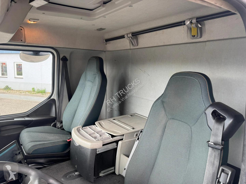 شاحنة Volvo 240 4X2 EURO 6 KOELWAGEN