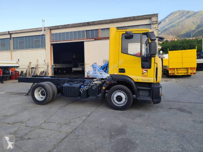 شاحنة Iveco