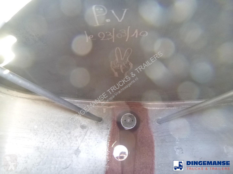 شاحنة Renault 260 dxi 4x2 fuel tank 11.5 m3 / 3...