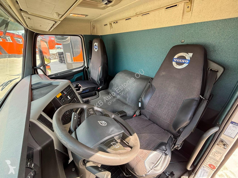 شاحنة Volvo FM 370 6x2*4 MITSUBISHI TU100SA /...
