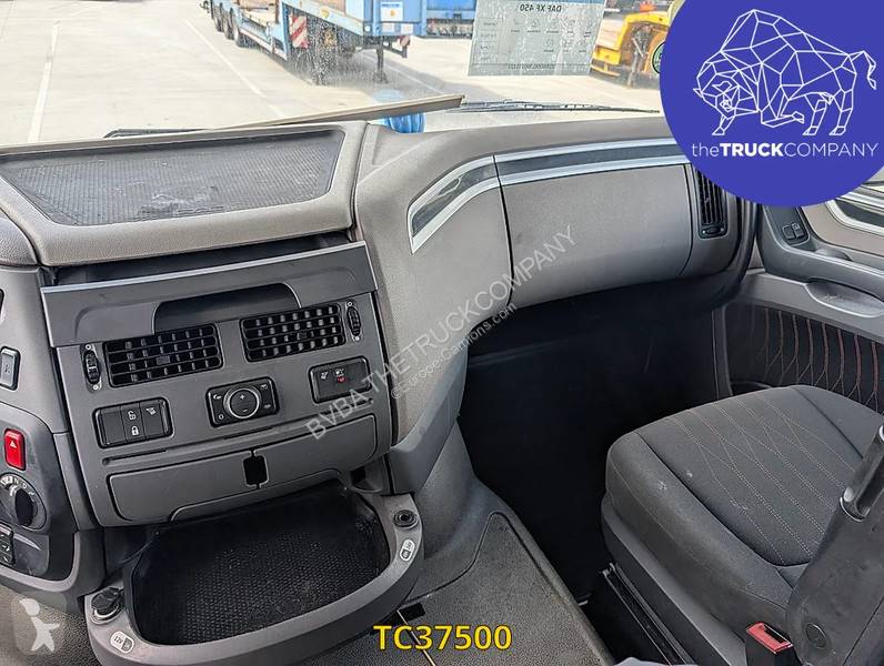 شاحنة DAF 450