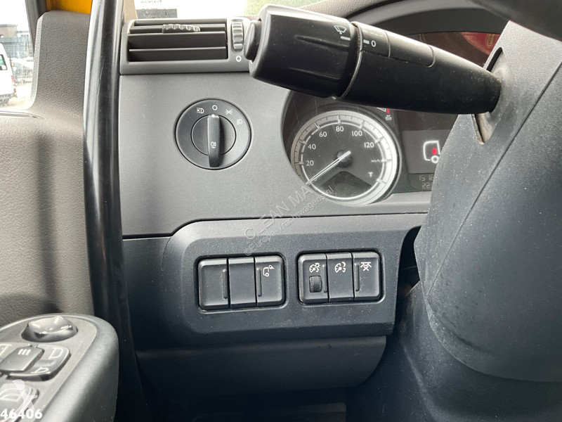 شاحنة DAF FAQ  400 8x2 Euro 6 HMF 26 Tonmeter...