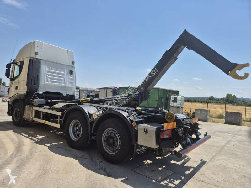 شاحنة Iveco