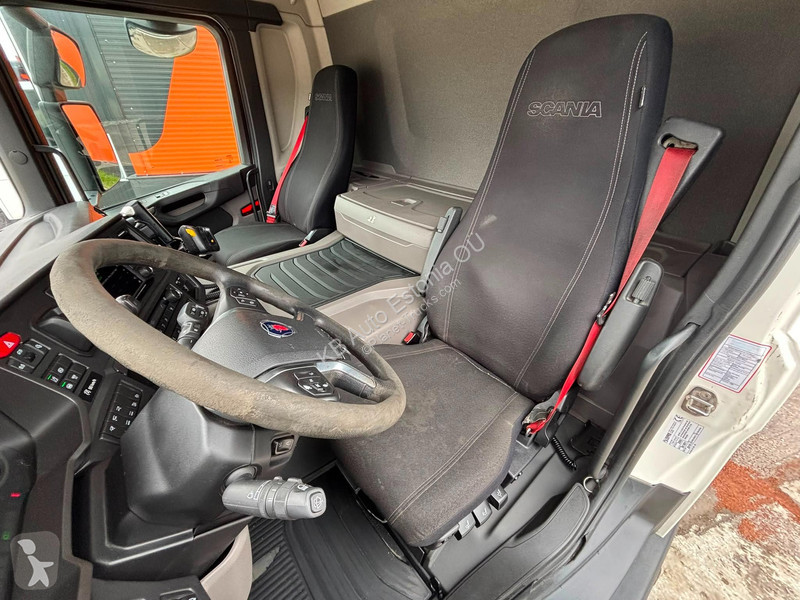 شاحنة Scania P 500 6x2*4 CARRIER / BOX =7702 mm...