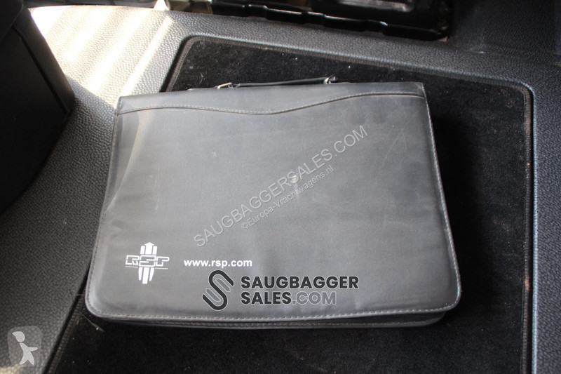 شاحنة Mercedes 3251 RSP Saugbagger 2023