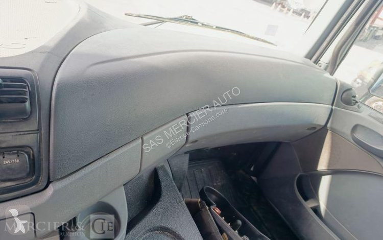 شاحنة Mercedes