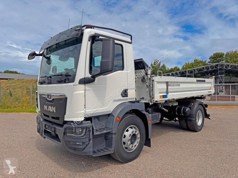 Camion MAN 4X2 Meiller 3 S. Trigenius Top Zustand