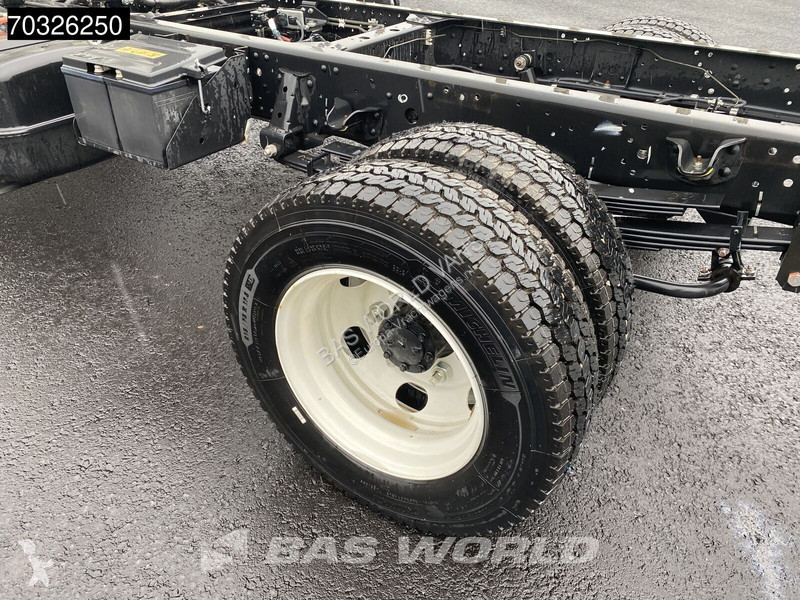 شاحنة Isuzu 5.2 4X2 NEW! 7,5T Chassis 330cm...