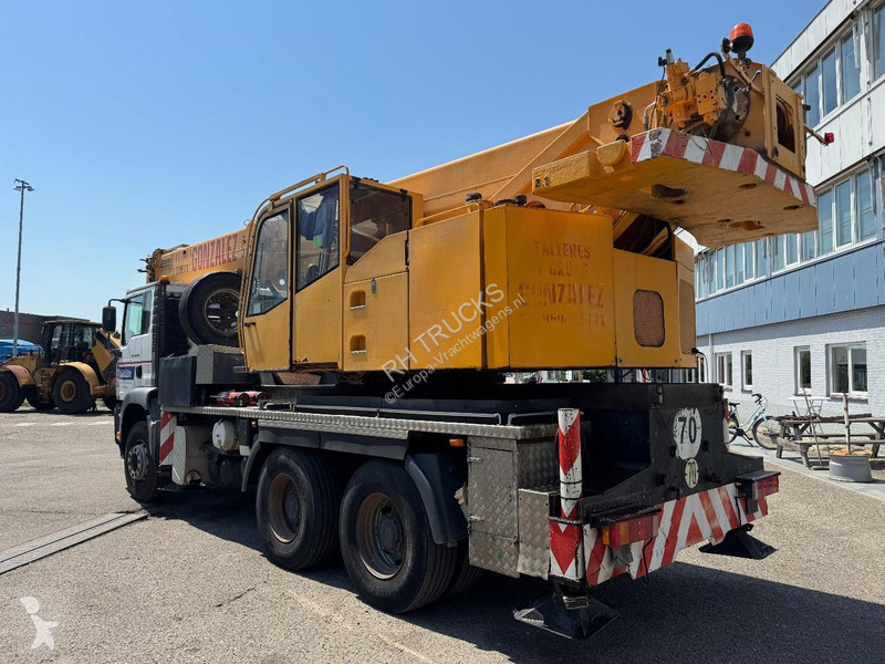 شاحنة MAN 33.430 6X4 EURO 3 + LUNA GT-40/32...