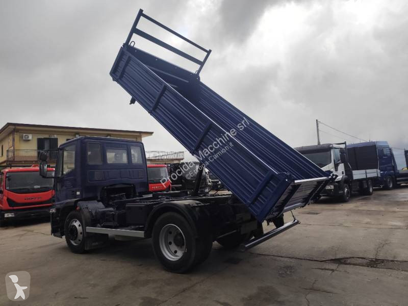 شاحنة Iveco